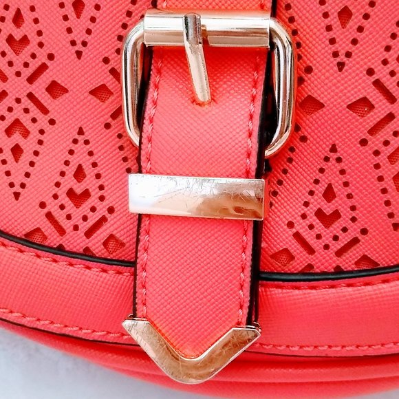 APT 9 CROSSBODY BAG CORAL - Picture 13 of 13
